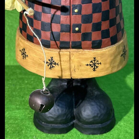 Williraye Studios Folk Art ~ 15" NORTHWOODS SANTA (Polar Bear Cap) WW2532 NIB - Picture 4 of 9